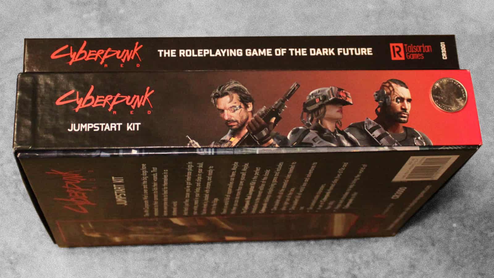 Cyberpunk RED rulebook + Cyberpunk RED RPG Dice Set